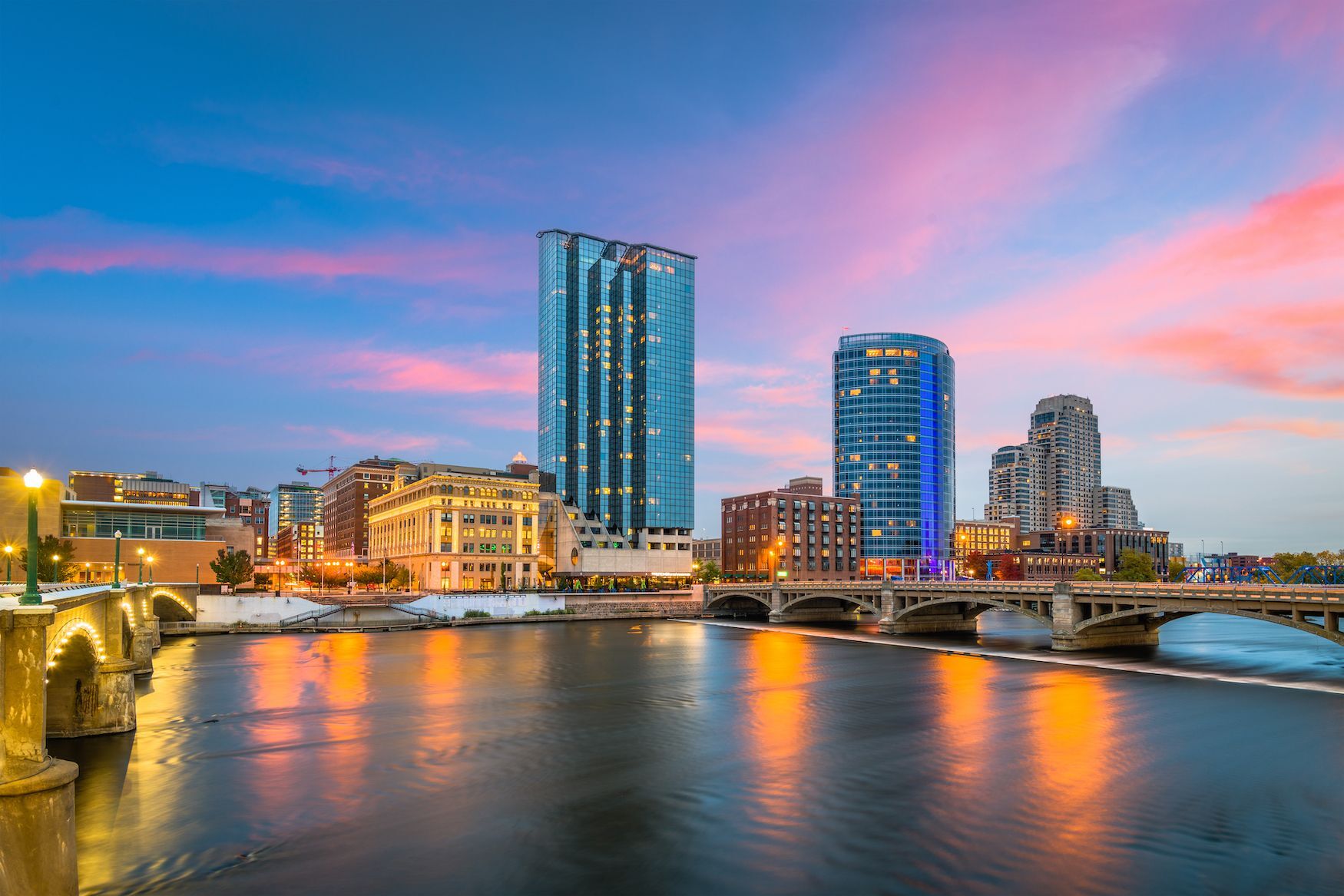 Grand-Rapids-Michigan-USA-do-267040588